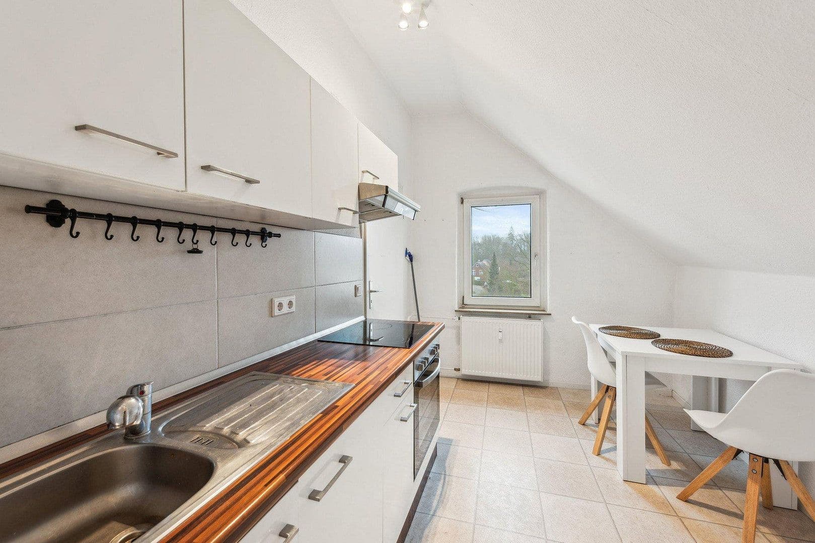 Pronájem bytu 2+1 40 m², Osnabrück, Dolní Sasko Pronájem bytu 2+1 40 m², Osnabrück, Dolní Sasko
