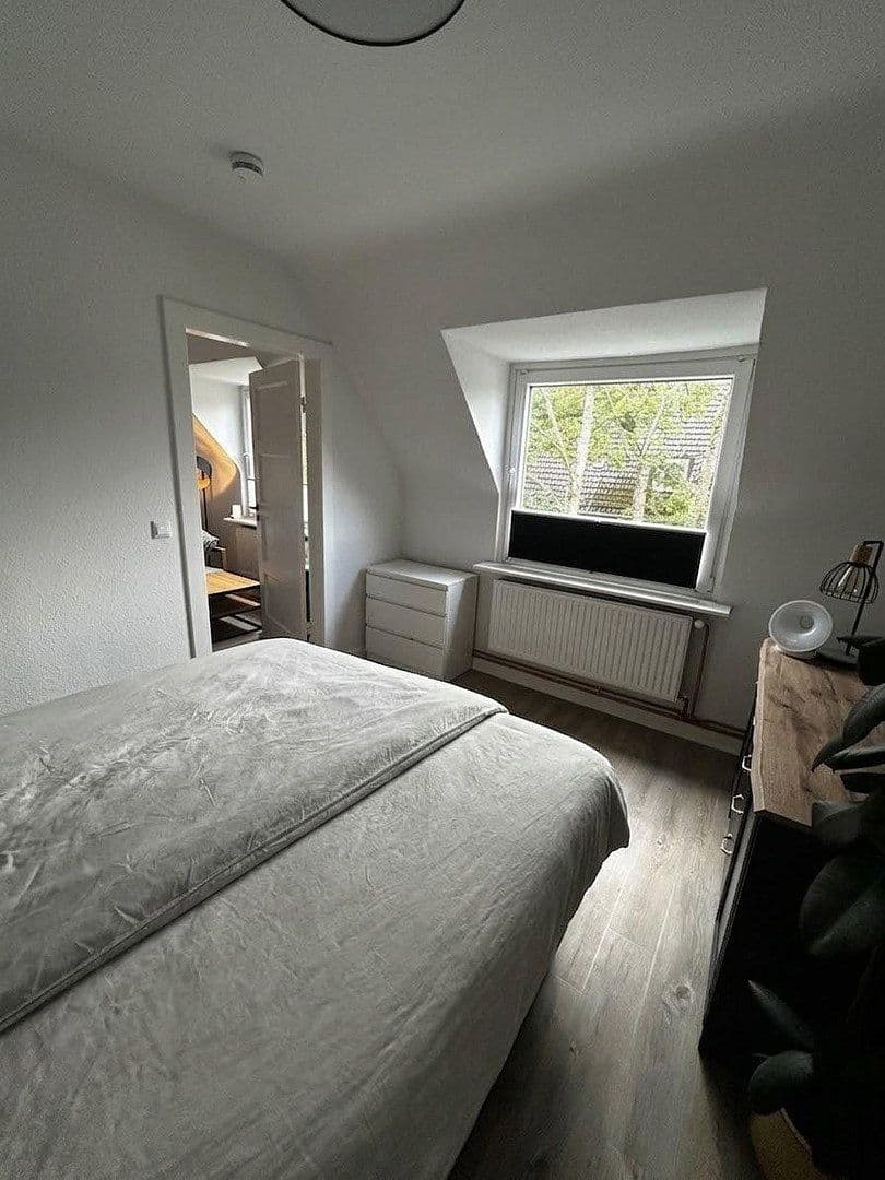 Pronájem bytu 2+1 50 m², Eimsbüttel - Hamburg Niendorf, Hamburg Pronájem bytu 2+1 50 m², Eimsbüttel - Hamburg Niendorf, Hamburg