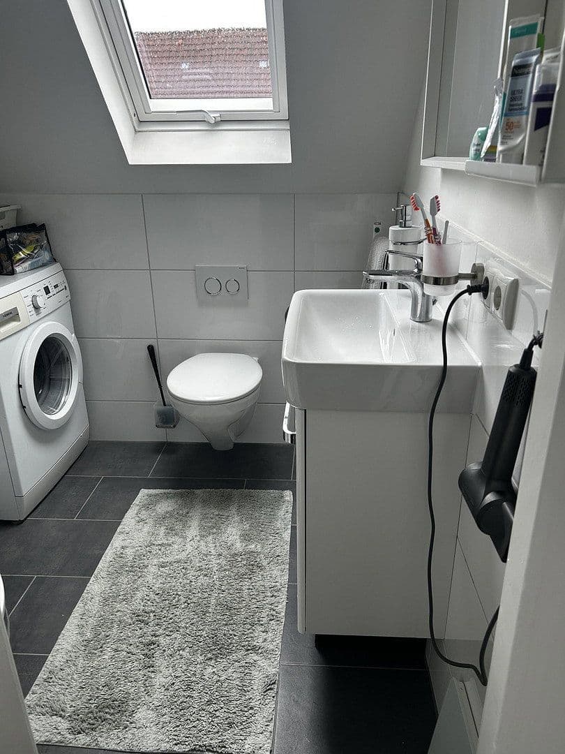 Pronájem bytu 2+1 50 m², Eimsbüttel - Hamburg Niendorf, Hamburg Pronájem bytu 2+1 50 m², Eimsbüttel - Hamburg Niendorf, Hamburg