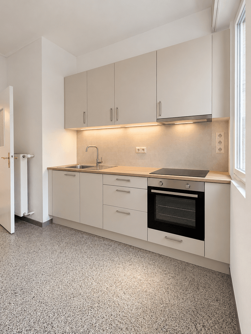 Pronájem bytu 3+1 79 m², Karlsruhe, Bádensko-Württembersko Pronájem bytu 3+1 79 m², Karlsruhe, Bádensko-Württembersko