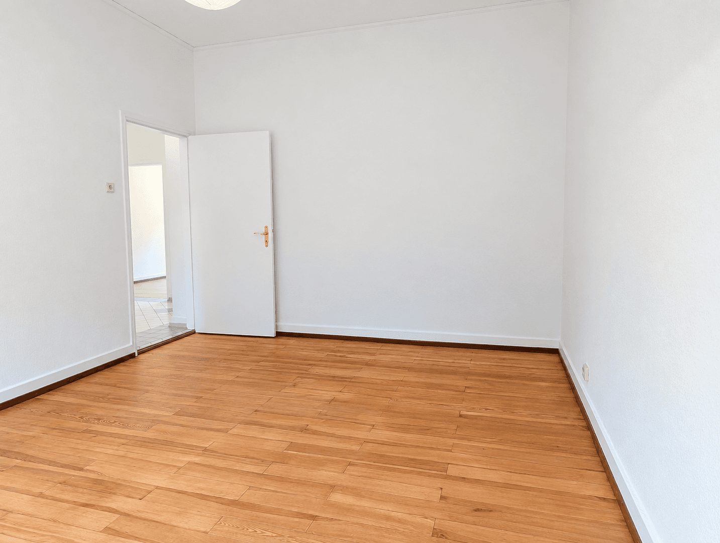 Pronájem bytu 3+1 79 m², Karlsruhe, Bádensko-Württembersko Pronájem bytu 3+1 79 m², Karlsruhe, Bádensko-Württembersko