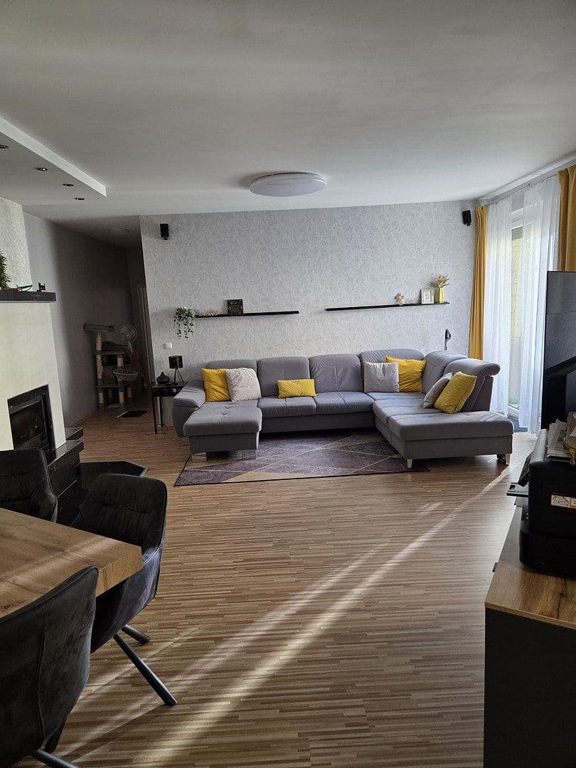 Prodej bytu 5+1 128 m², Nürnberg, Bavorsko Prodej bytu 5+1 128 m², Nürnberg, Bavorsko