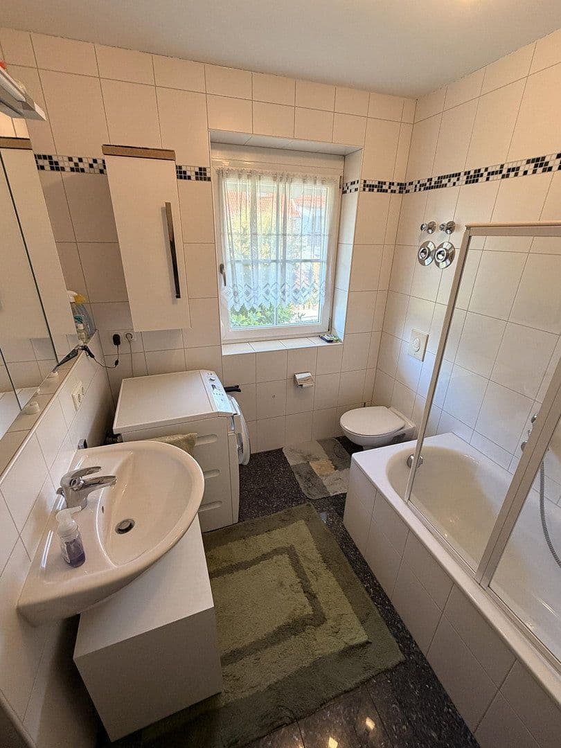 Pronájem bytu 2+1 87 m², Furth, Bavorsko Pronájem bytu 2+1 87 m², Furth, Bavorsko
