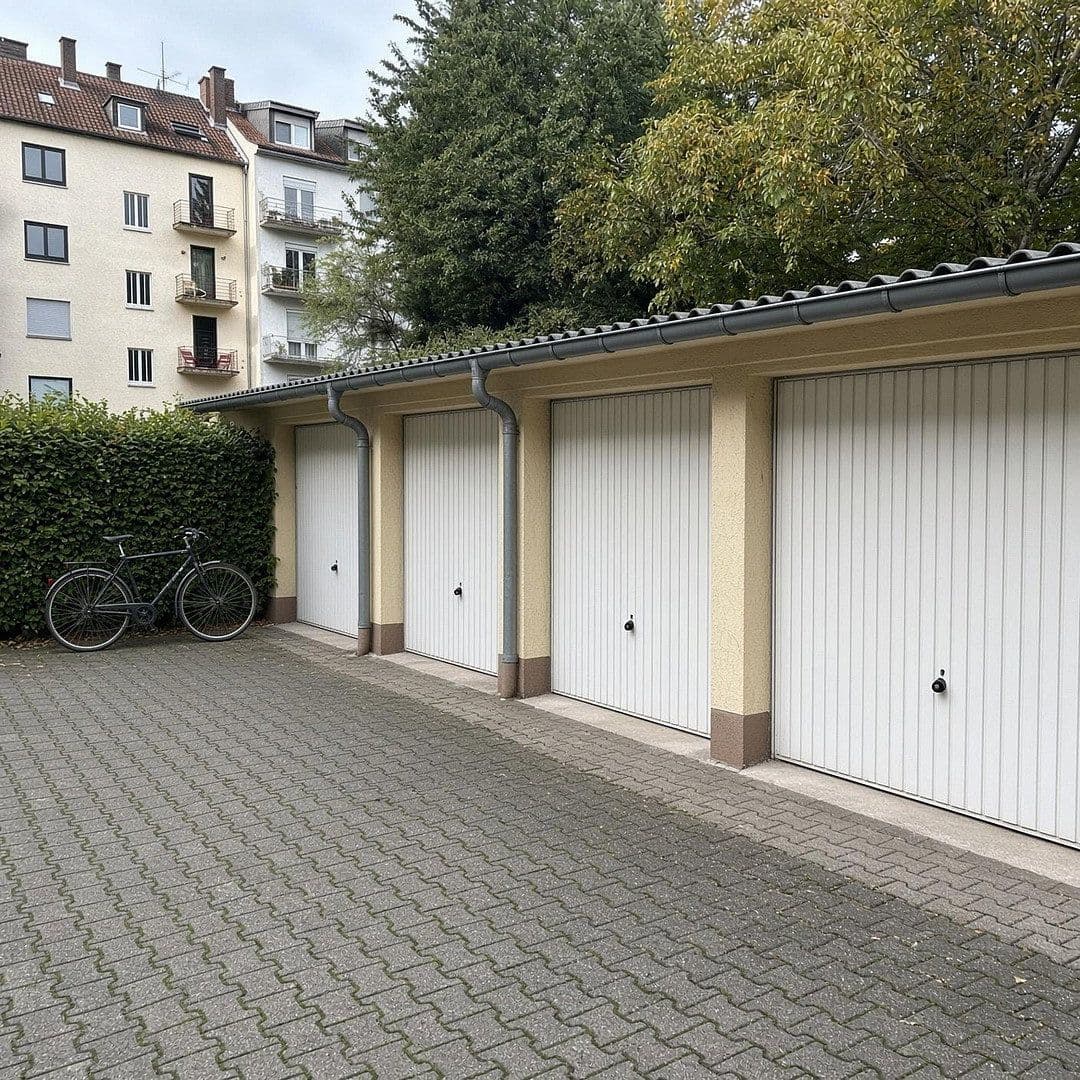 Pronájem bytu 3+1 87 m², Wingertstr. 69, Mannheim, Bádensko-Württembersko Pronájem bytu 3+1 87 m², Wingertstr. 69, Mannheim, Bádensko-Württembersko
