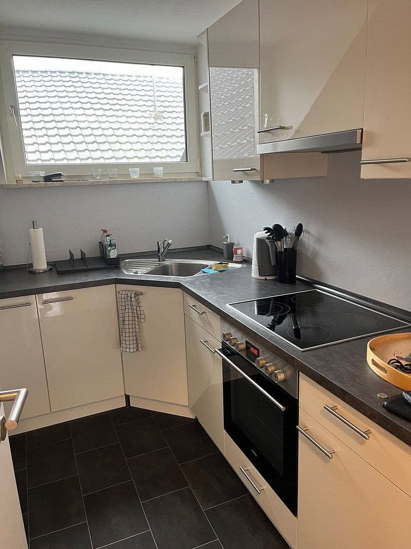 Pronájem bytu 4+1 95 m², Niedernhausen, Hessen Pronájem bytu 4+1 95 m², Niedernhausen, Hessen