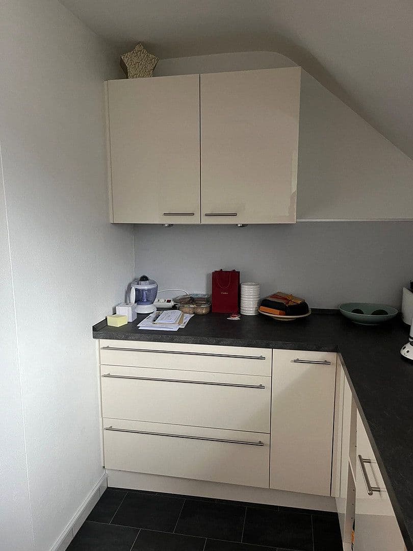 Pronájem bytu 4+1 95 m², Niedernhausen, Hessen Pronájem bytu 4+1 95 m², Niedernhausen, Hessen