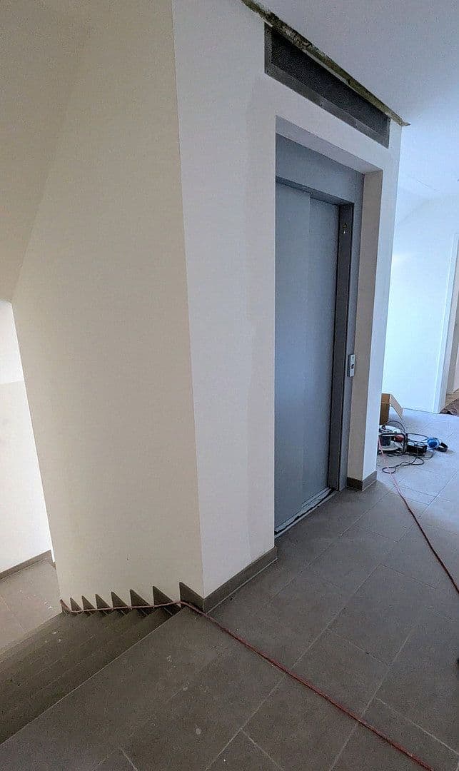 Pronájem bytu 4+1 100 m², Münchener Straße 94, Roth, Bavorsko Pronájem bytu 4+1 100 m², Münchener Straße 94, Roth, Bavorsko