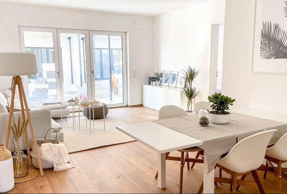 Pronájem bytu 4+1 100 m², Münchener Straße 94, Roth, Bavorsko Pronájem bytu 4+1 100 m², Münchener Straße 94, Roth, Bavorsko