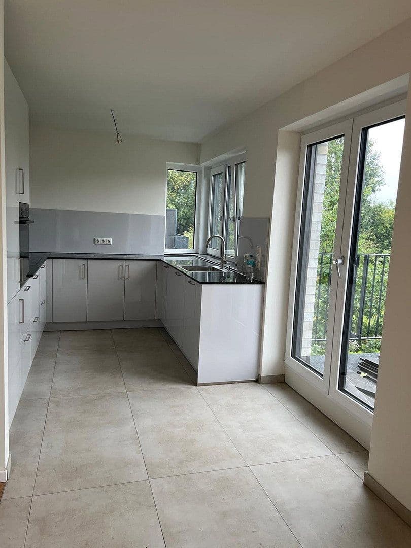 Pronájem bytu 3+1 80 m², Olloweg 14, Hamburg, Hamburg Pronájem bytu 3+1 80 m², Olloweg 14, Hamburg, Hamburg