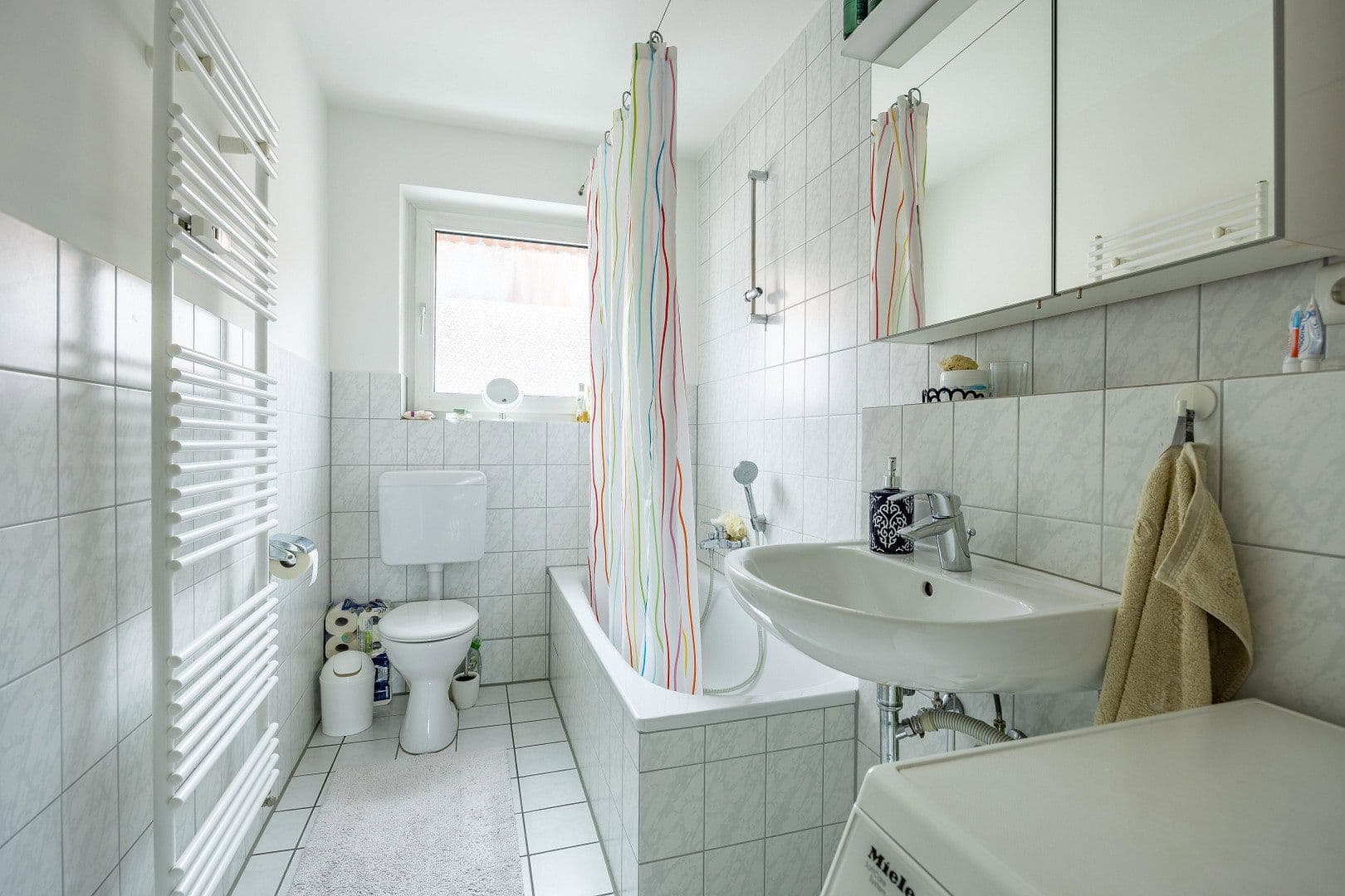 Pronájem bytu 2+1 65 m², Cáchy, Severní Porýní-Vestfálsko Pronájem bytu 2+1 65 m², Cáchy, Severní Porýní-Vestfálsko