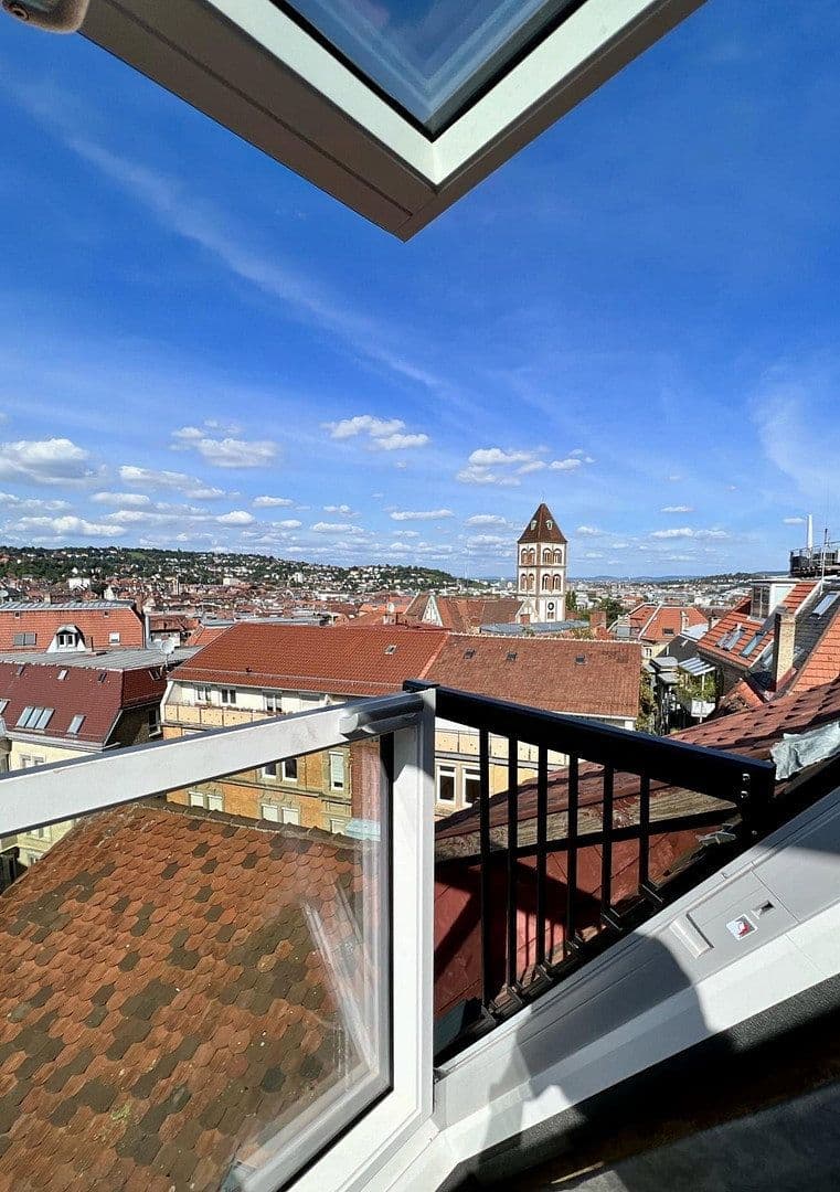 Pronájem bytu 4+1 67 m², Stuttgart, Bádensko-Württembersko Pronájem bytu 4+1 67 m², Stuttgart, Bádensko-Württembersko