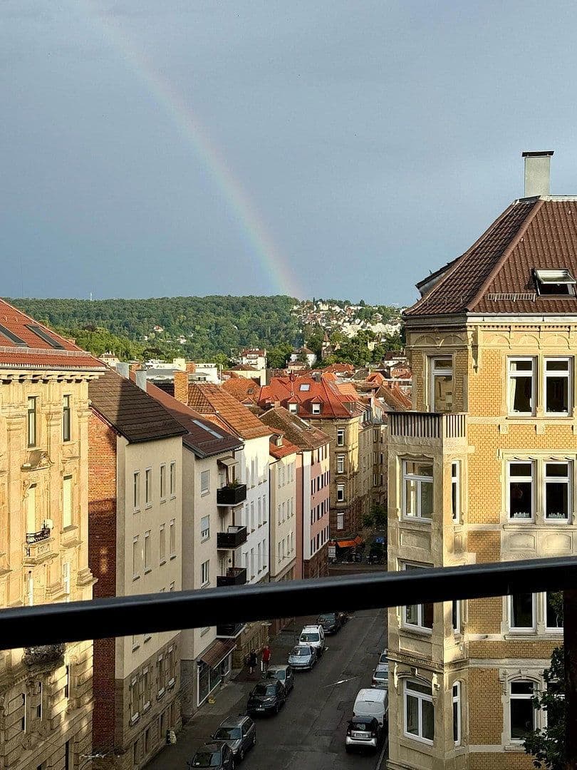 Pronájem bytu 3+1 118 m², Stuttgart, Bádensko-Württembersko Pronájem bytu 3+1 118 m², Stuttgart, Bádensko-Württembersko