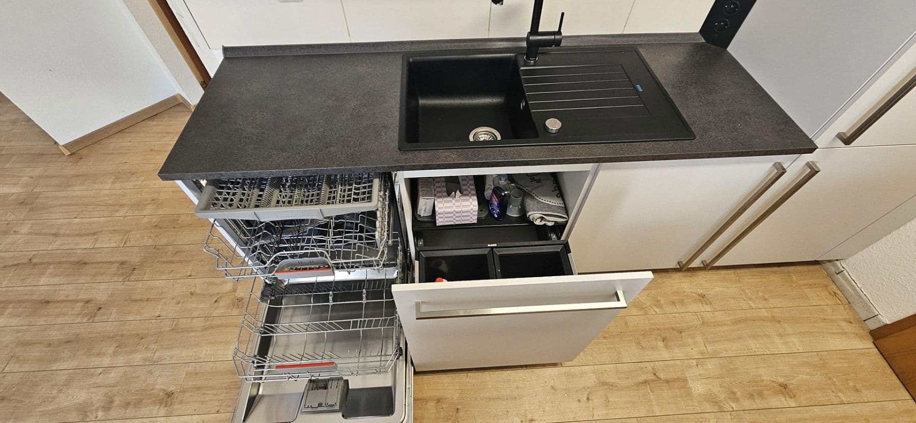 Prodej bytu 3+kk 77 m², Weil im Schönbuch, Bádensko-Württembersko Prodej bytu 3+kk 77 m², Weil im Schönbuch, Bádensko-Württembersko