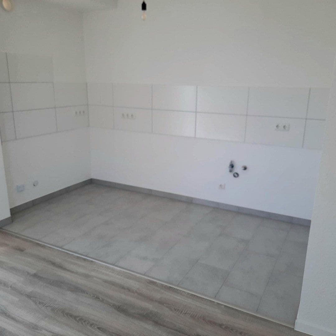 Pronájem bytu 4+1 105 m², Schöningen, Dolní Sasko Pronájem bytu 4+1 105 m², Schöningen, Dolní Sasko