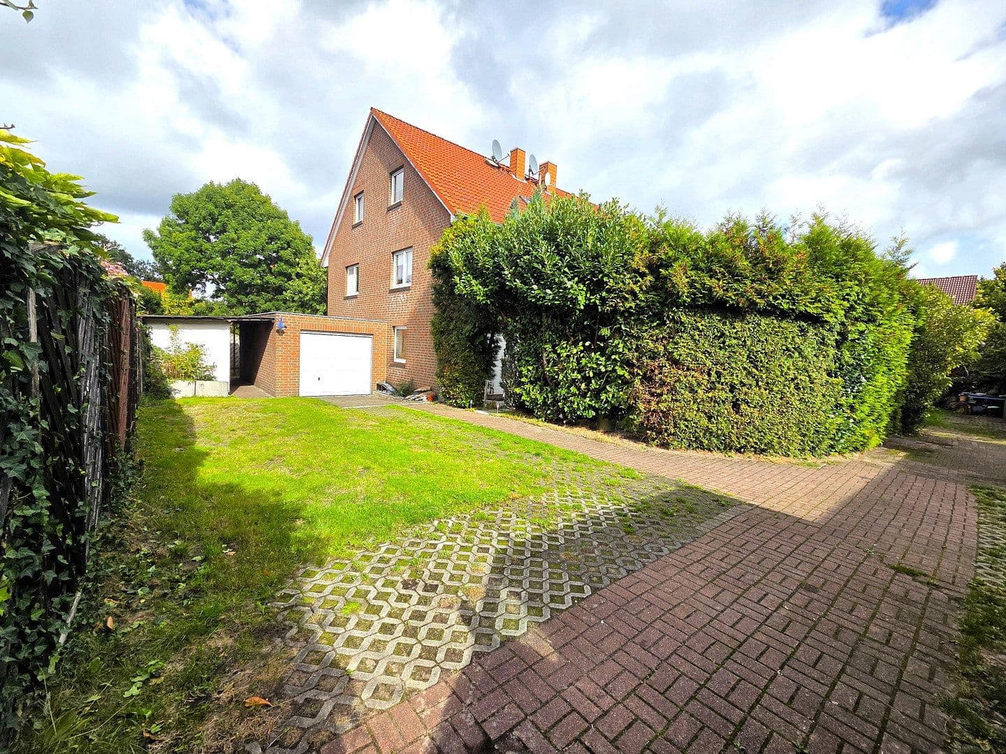 Prodej domu 114 m², pozemek 450 m², Hamburg, Hamburg Prodej domu 114 m², pozemek 450 m², Hamburg, Hamburg