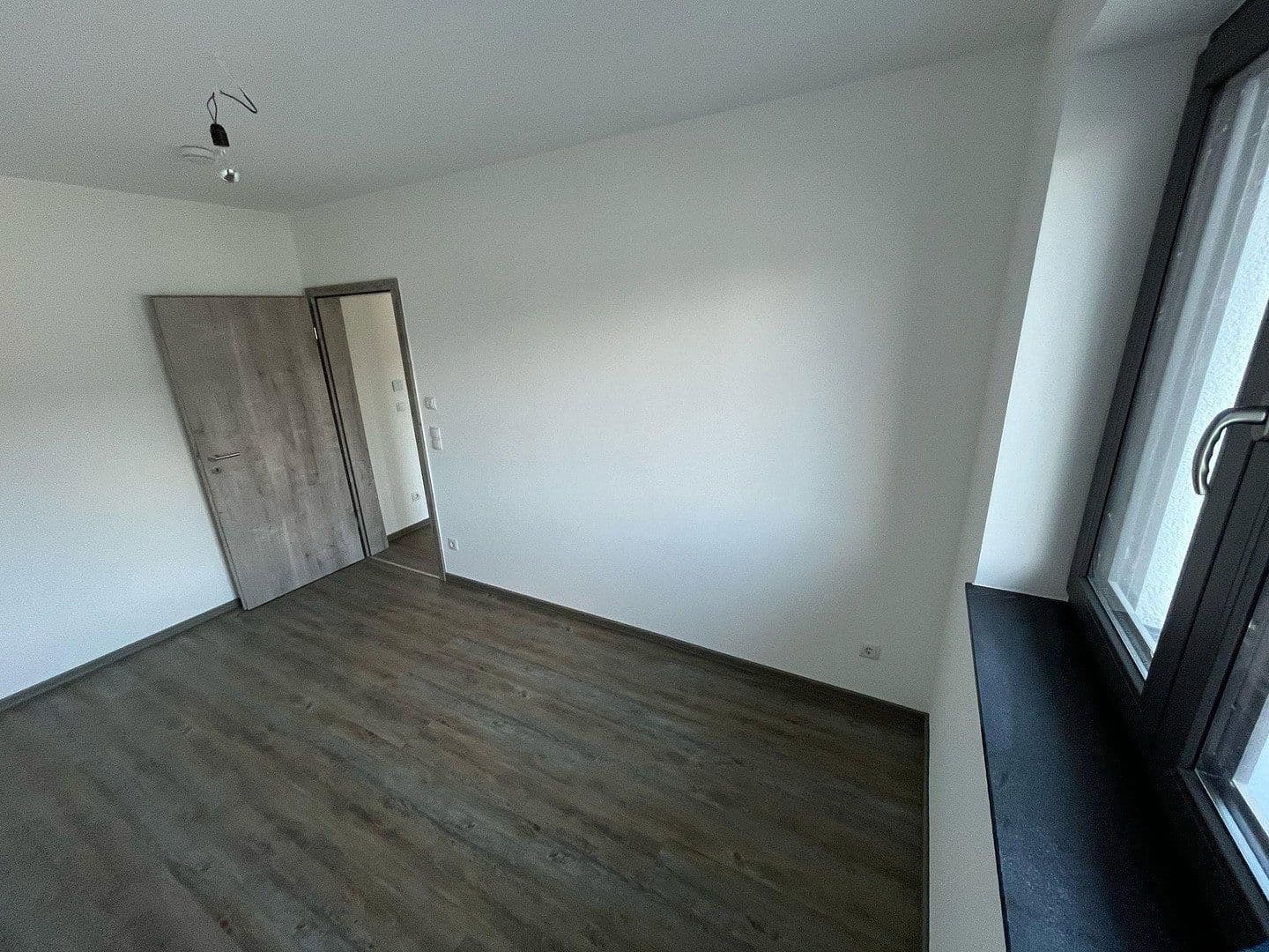 Pronájem bytu 2+1 48 m², Tannenstrasse 10, Andernach, Porýní-Falc Pronájem bytu 2+1 48 m², Tannenstrasse 10, Andernach, Porýní-Falc