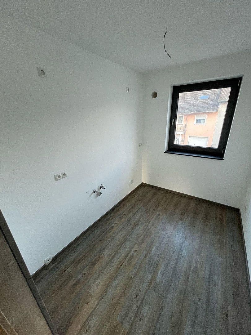 Pronájem bytu 2+1 48 m², Tannenstrasse 10, Andernach, Porýní-Falc Pronájem bytu 2+1 48 m², Tannenstrasse 10, Andernach, Porýní-Falc