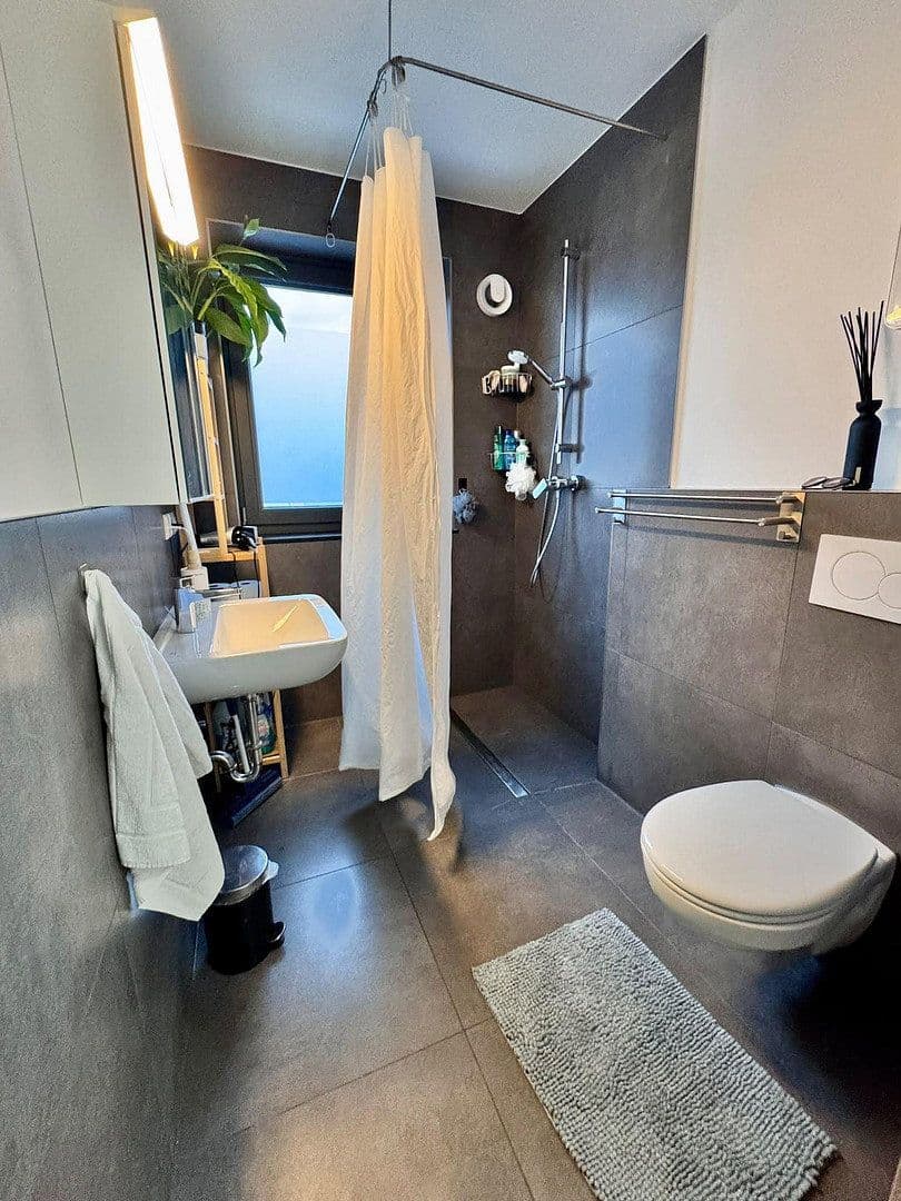 Pronájem bytu 2+1 48 m², Tannenstrasse 10, Andernach, Porýní-Falc Pronájem bytu 2+1 48 m², Tannenstrasse 10, Andernach, Porýní-Falc