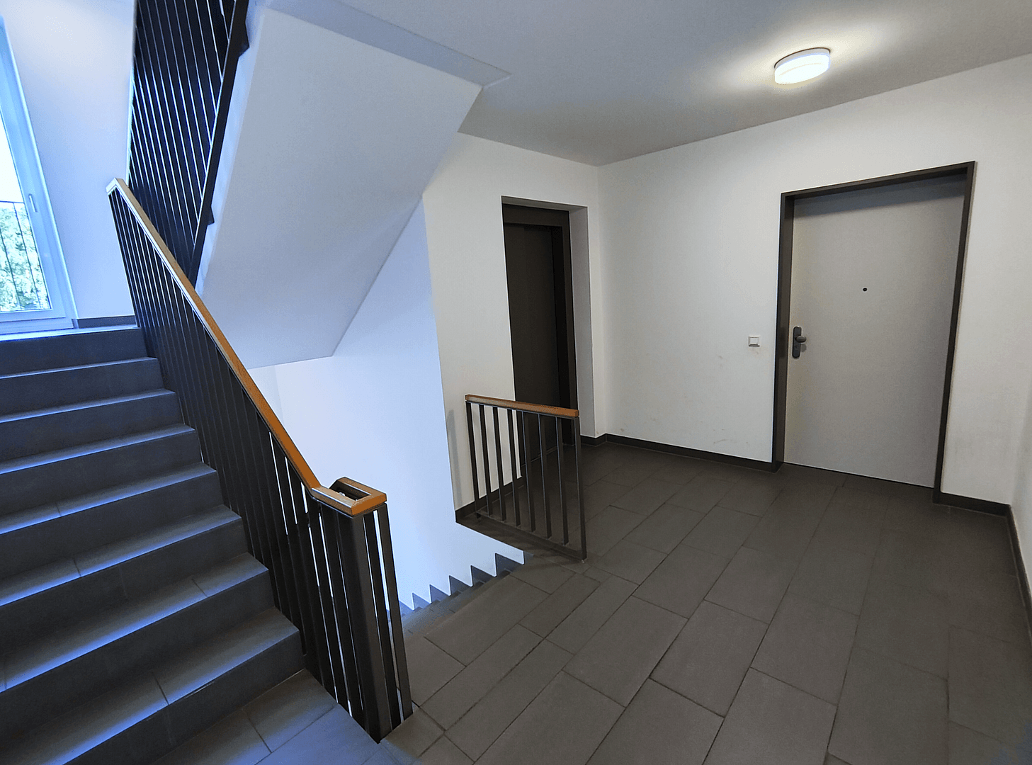 Prodej bytu 3+1 77 m², Hamburg, Hamburg Prodej bytu 3+1 77 m², Hamburg, Hamburg
