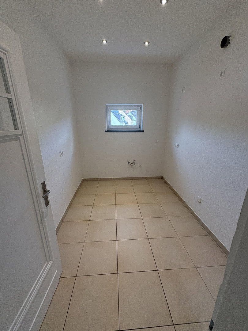 Prodej bytu 4+1 121 m², Auf der Luh 1, Koblenz, Porýní-Falc Prodej bytu 4+1 121 m², Auf der Luh 1, Koblenz, Porýní-Falc