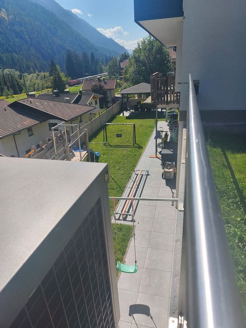 Prodej domu 160 m², pozemek 599 m², Assling, Tyrolsko Prodej domu 160 m², pozemek 599 m², Assling, Tyrolsko