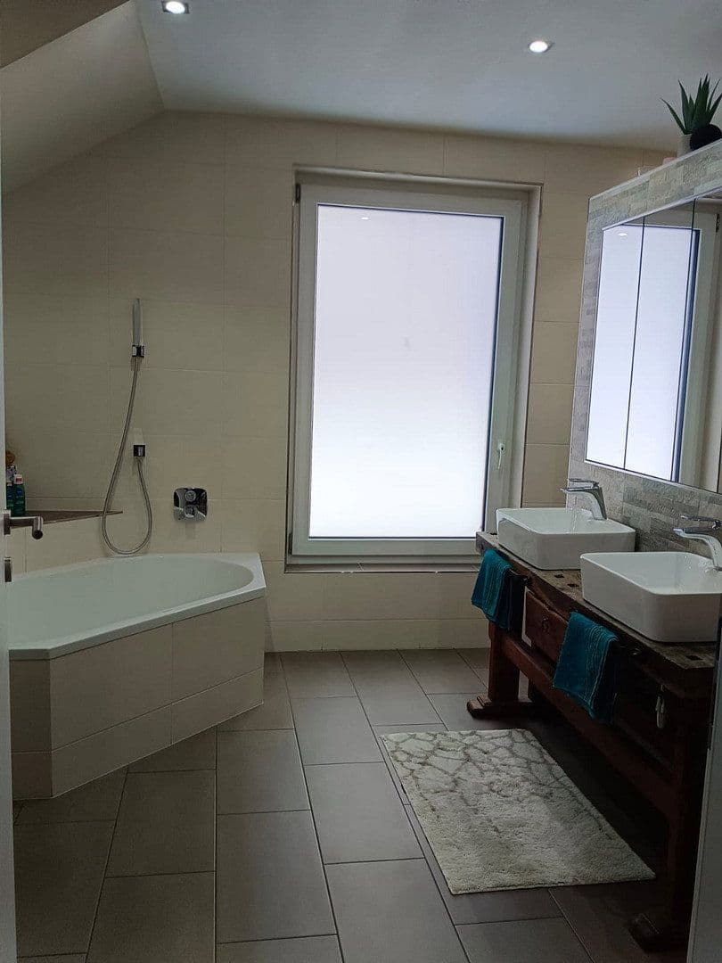 Prodej domu 160 m², pozemek 599 m², Assling, Tyrolsko Prodej domu 160 m², pozemek 599 m², Assling, Tyrolsko