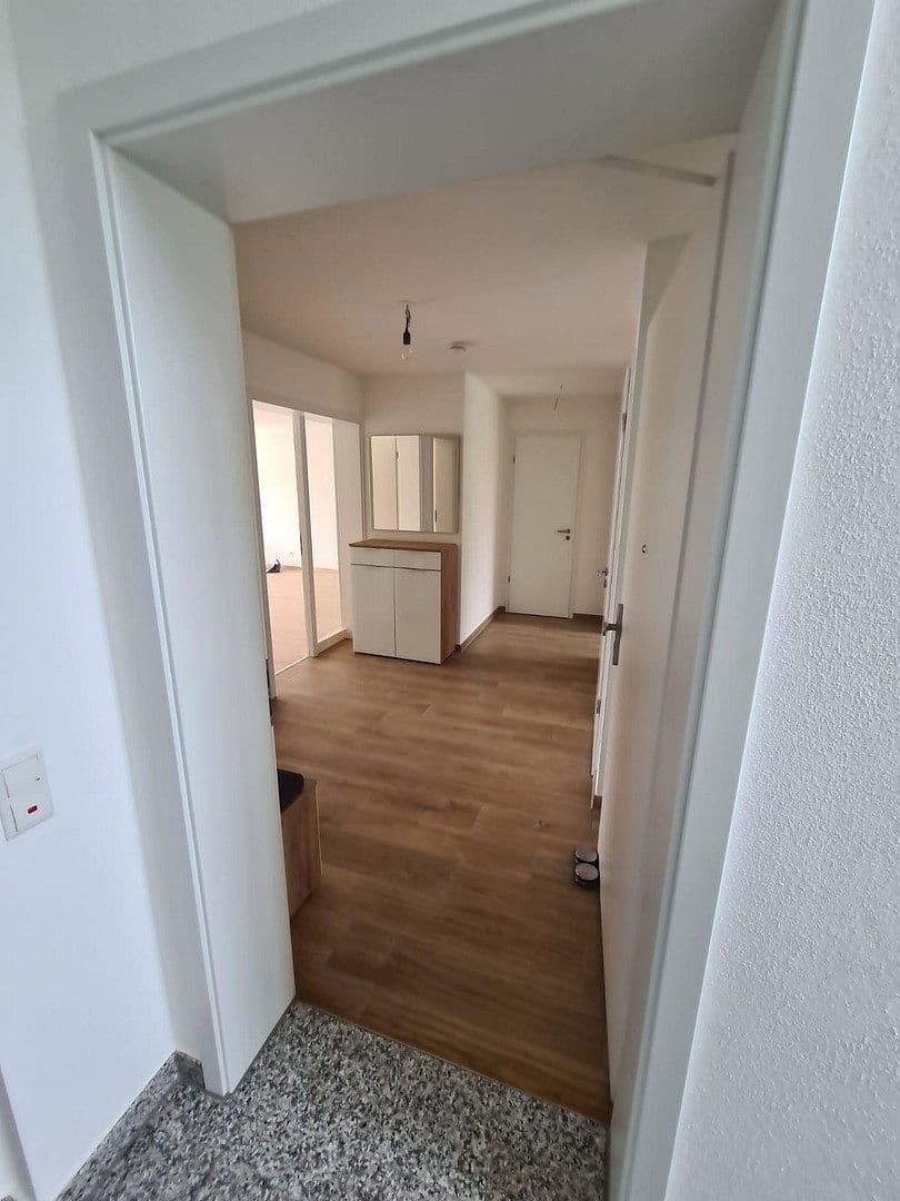 Pronájem bytu 3+1 88 m², Gustav-Stresemann-Straße 21, Göggingen, Bavorsko Pronájem bytu 3+1 88 m², Gustav-Stresemann-Straße 21, Göggingen, Bavorsko
