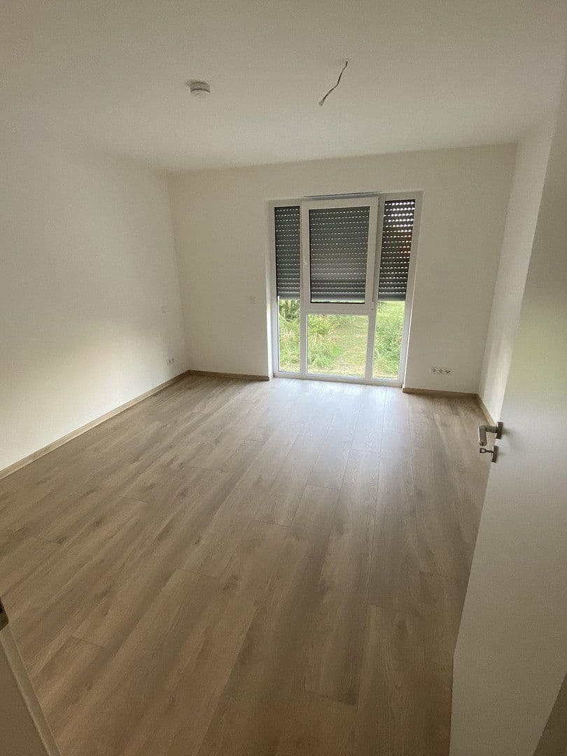 Pronájem bytu 3+1 88 m², Gustav-Stresemann-Straße 21, Göggingen, Bavorsko Pronájem bytu 3+1 88 m², Gustav-Stresemann-Straße 21, Göggingen, Bavorsko
