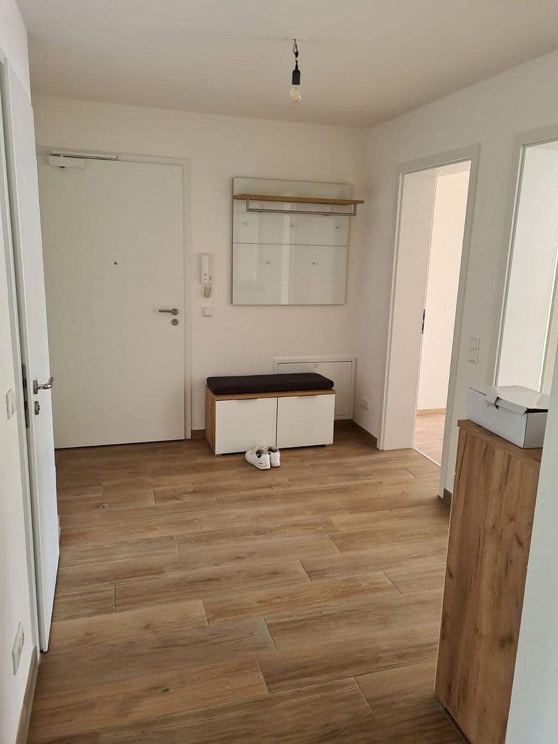 Pronájem bytu 3+1 88 m², Gustav-Stresemann-Straße 21, Göggingen, Bavorsko Pronájem bytu 3+1 88 m², Gustav-Stresemann-Straße 21, Göggingen, Bavorsko