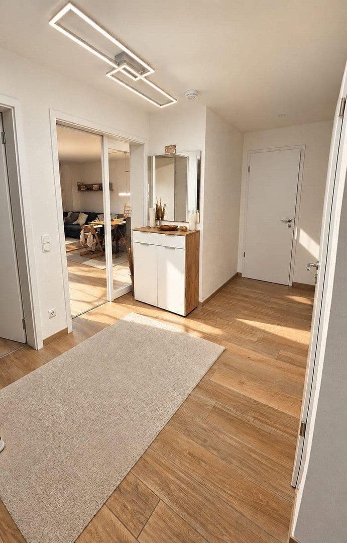 Pronájem bytu 3+1 88 m², Gustav-Stresemann-Straße 21, Göggingen, Bavorsko Pronájem bytu 3+1 88 m², Gustav-Stresemann-Straße 21, Göggingen, Bavorsko