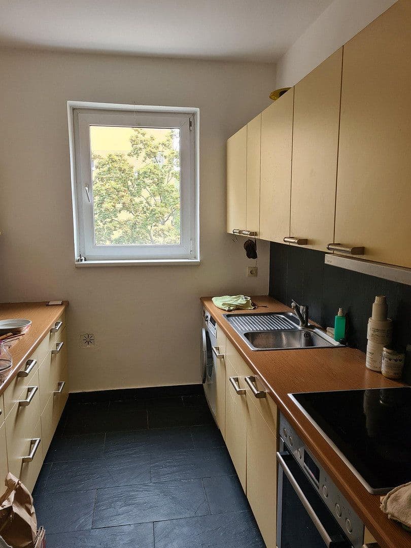 Prodej bytu 3+1 69 m², Ilsenburger Str.39, Berlin, Berlín Prodej bytu 3+1 69 m², Ilsenburger Str.39, Berlin, Berlín