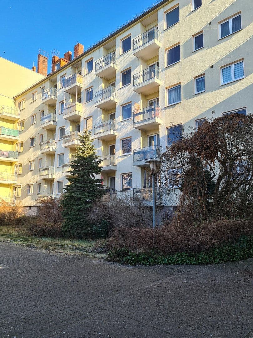 Prodej bytu 3+1 69 m², Ilsenburger Str.39, Berlin, Berlín Prodej bytu 3+1 69 m², Ilsenburger Str.39, Berlin, Berlín