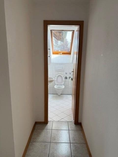 Pronájem bytu 4+1 96 m², Neuhausen, Bádensko-Württembersko Pronájem bytu 4+1 96 m², Neuhausen, Bádensko-Württembersko