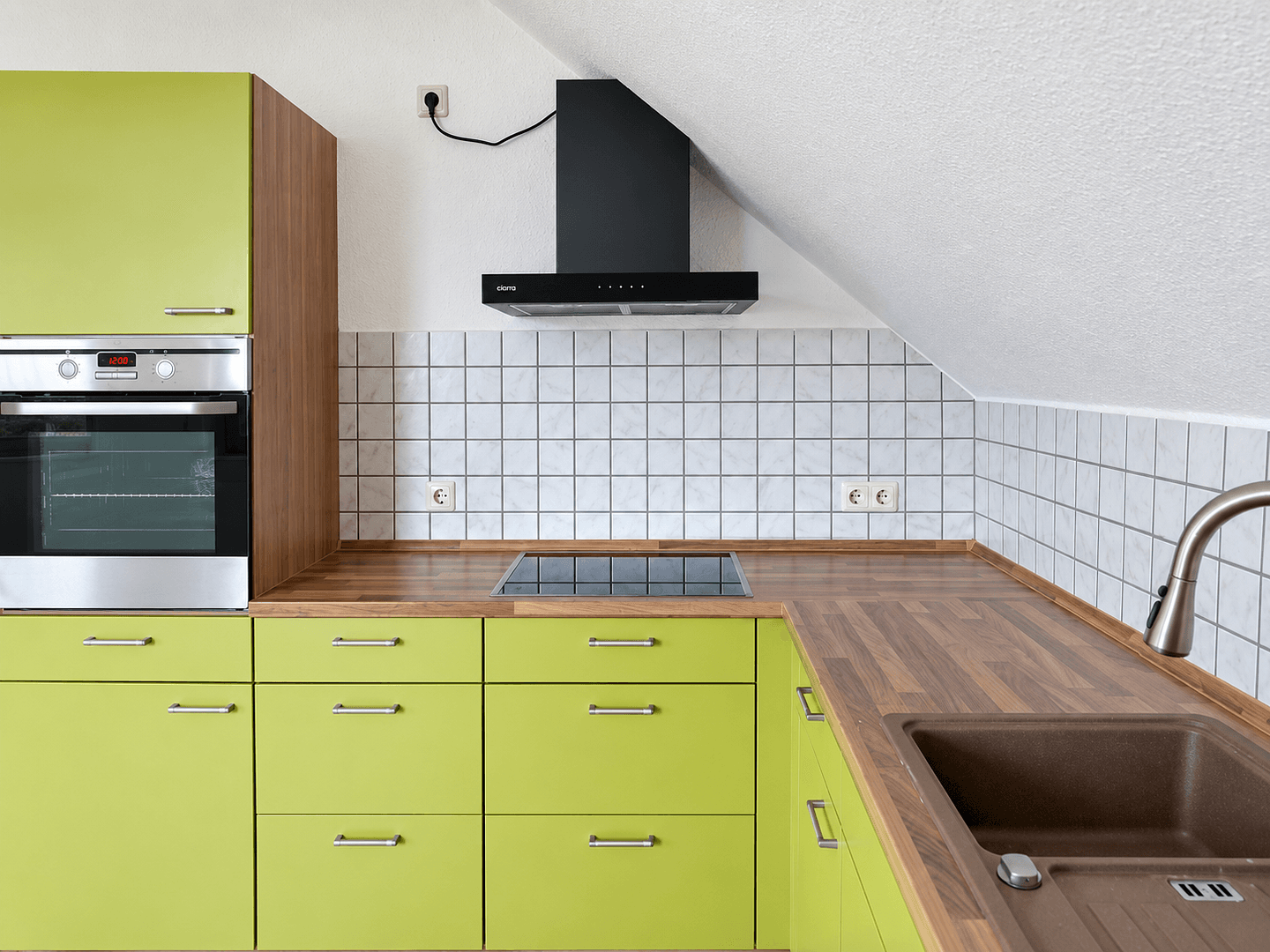 Pronájem bytu 4+1 96 m², Neuhausen, Bádensko-Württembersko Pronájem bytu 4+1 96 m², Neuhausen, Bádensko-Württembersko