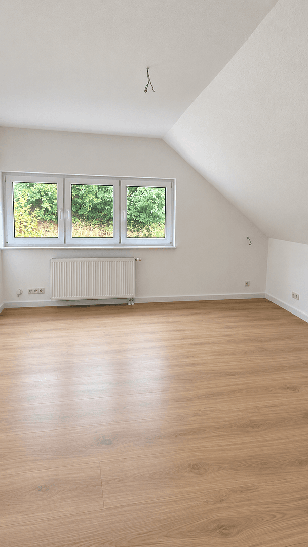 Pronájem bytu 3+1 89 m², Köhlersgrund, Marburg, Hessen Pronájem bytu 3+1 89 m², Köhlersgrund, Marburg, Hessen