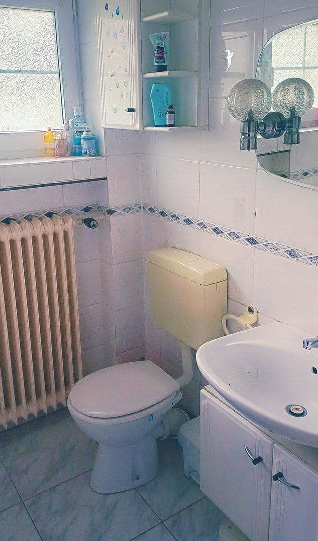 Prodej domu 152 m², pozemek 874 m², Kürten, Severní Porýní-Vestfálsko Prodej domu 152 m², pozemek 874 m², Kürten, Severní Porýní-Vestfálsko