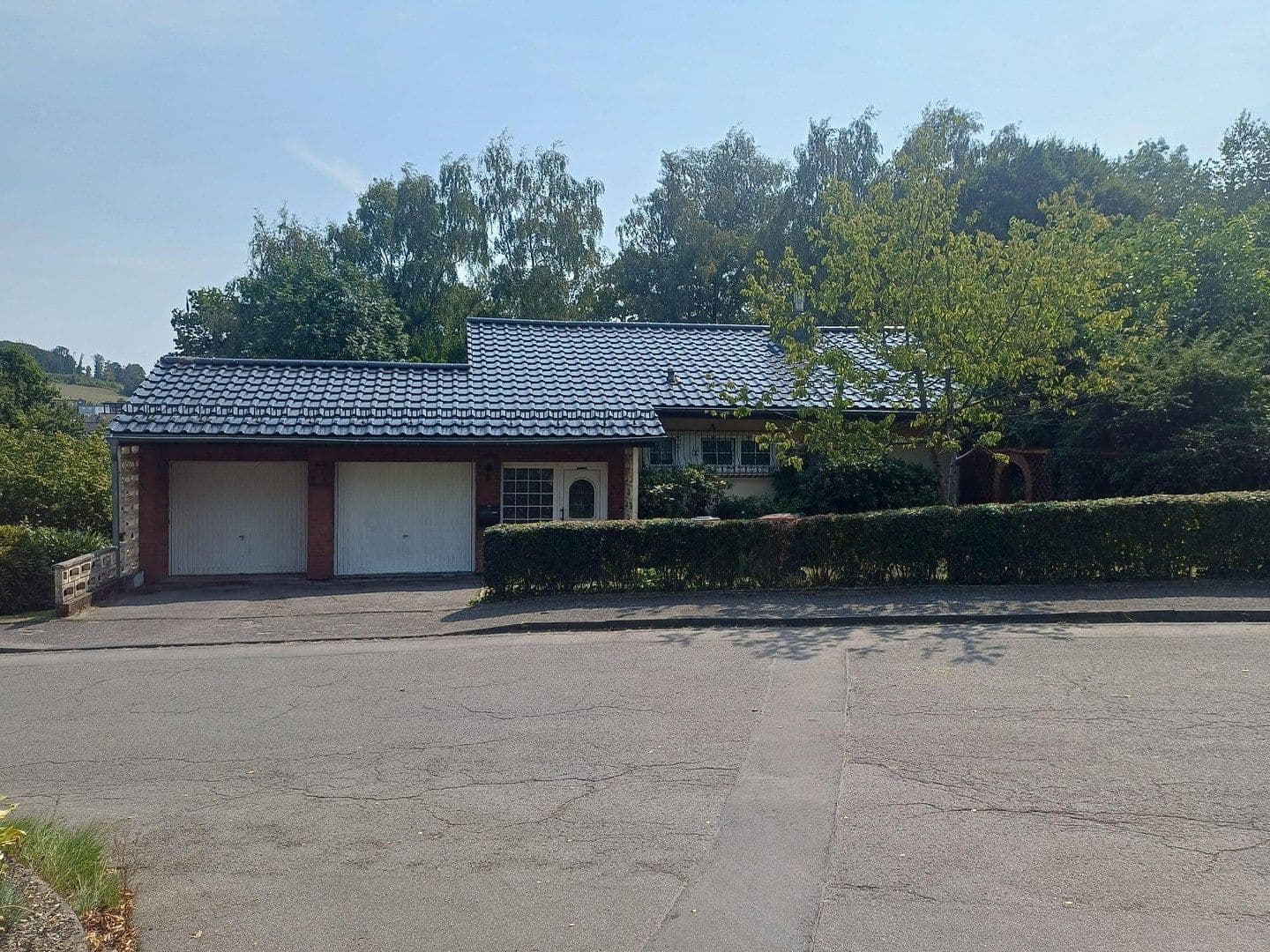Prodej domu 152 m², pozemek 874 m², Kürten, Severní Porýní-Vestfálsko Prodej domu 152 m², pozemek 874 m², Kürten, Severní Porýní-Vestfálsko