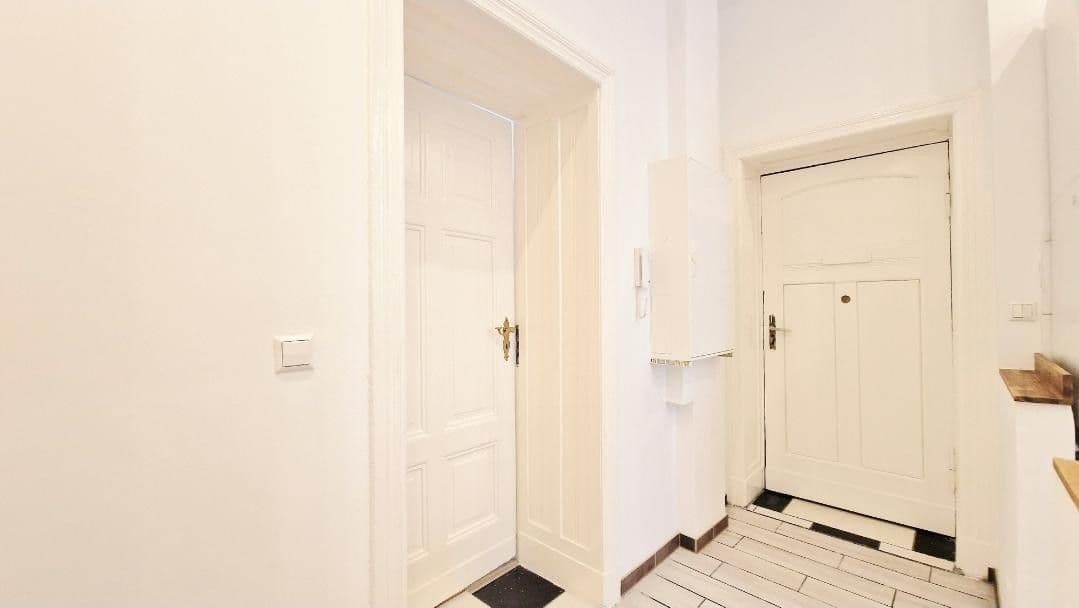 Prodej bytu 5+1 130 m², Berlin, Berlín Prodej bytu 5+1 130 m², Berlin, Berlín
