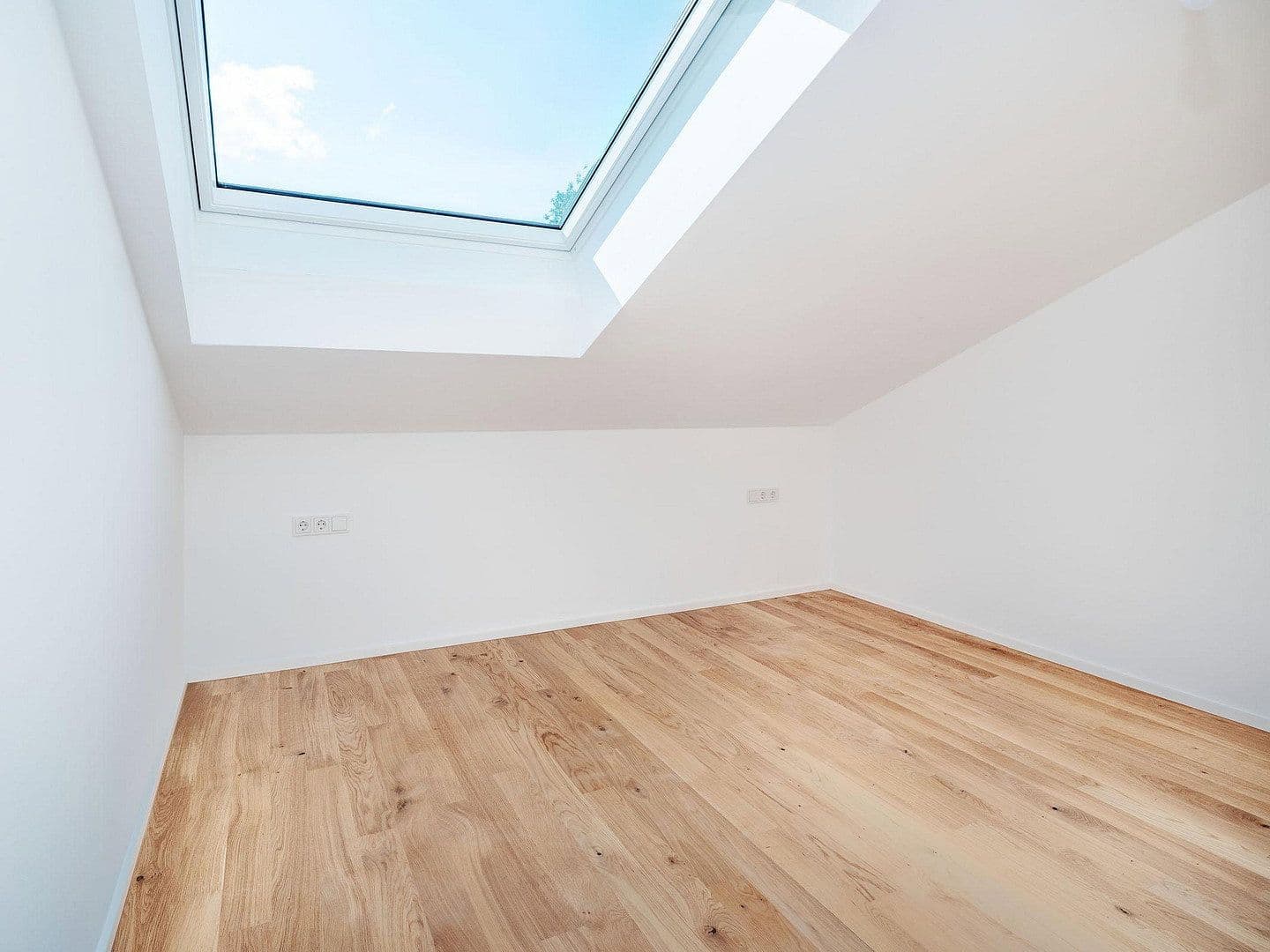 Pronájem bytu 2+1 51 m², Vaterstetten-Parsdorf, Bavorsko Pronájem bytu 2+1 51 m², Vaterstetten-Parsdorf, Bavorsko