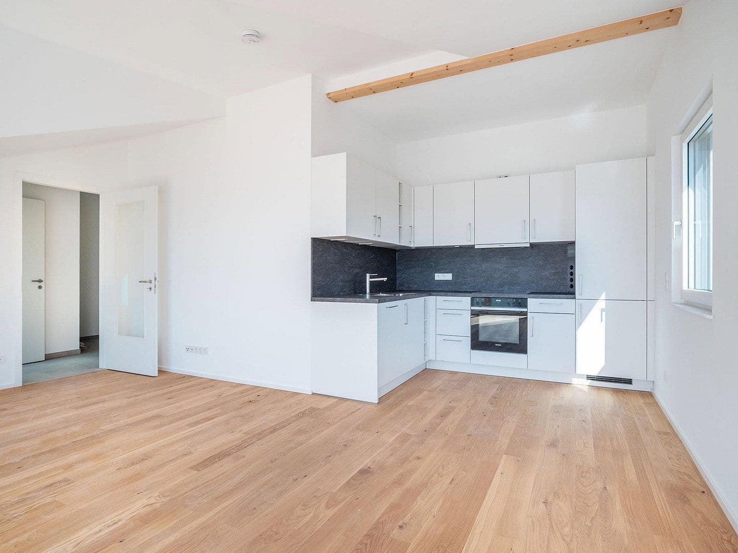 Pronájem bytu 2+1 51 m², Vaterstetten-Parsdorf, Bavorsko Pronájem bytu 2+1 51 m², Vaterstetten-Parsdorf, Bavorsko