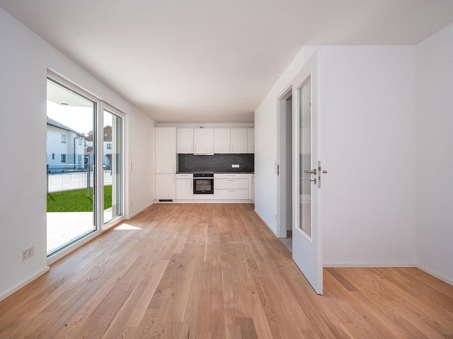 Pronájem bytu 2+1 58 m², Vaterstetten-Parsdorf, Bavorsko Pronájem bytu 2+1 58 m², Vaterstetten-Parsdorf, Bavorsko