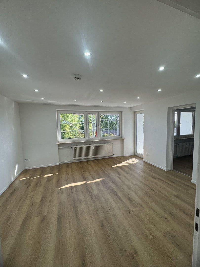 Pronájem bytu 2+1 60 m², Deschingerstr 16, Ingolstadt, Bavorsko Pronájem bytu 2+1 60 m², Deschingerstr 16, Ingolstadt, Bavorsko