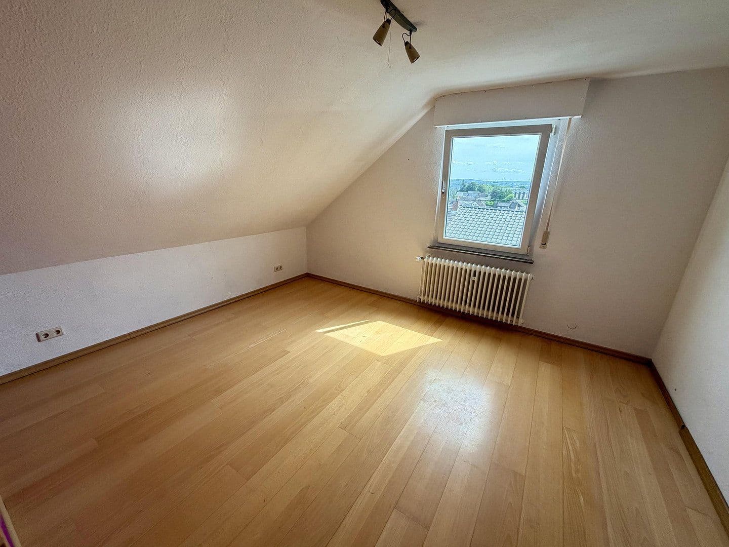 Prodej domu 120 m², pozemek 257 m², Stefan-Zweig-Straße 5, Neuwied, Porýní-Falc Prodej domu 120 m², pozemek 257 m², Stefan-Zweig-Straße 5, Neuwied, Porýní-Falc