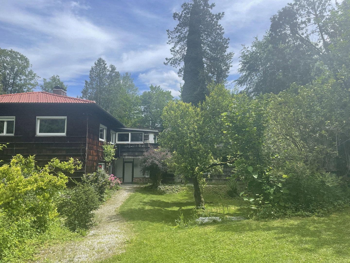 Prodej domu 176 m², pozemek 3.863 m², Weilheim, Bavorsko Prodej domu 176 m², pozemek 3.863 m², Weilheim, Bavorsko