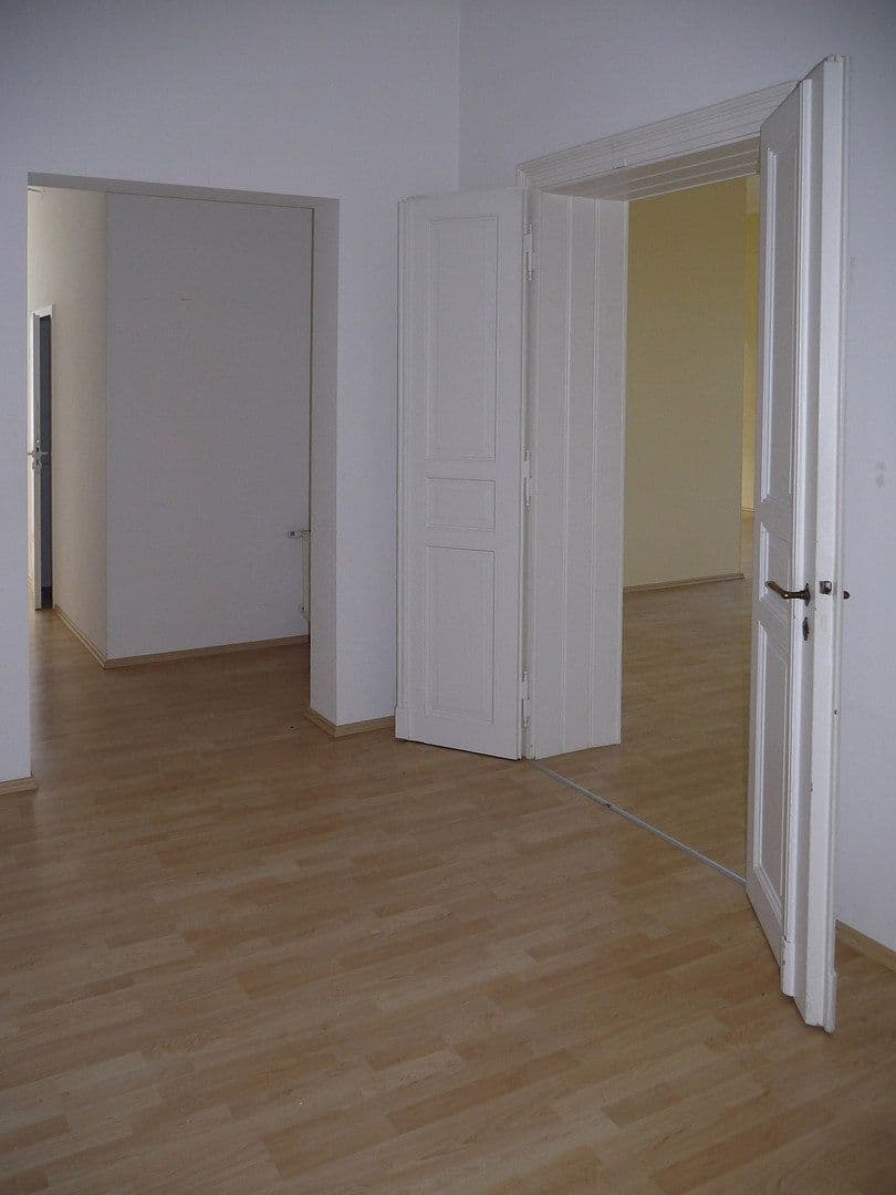 Pronájem bytu 4+1 146 m², Dresden, Sasko Pronájem bytu 4+1 146 m², Dresden, Sasko
