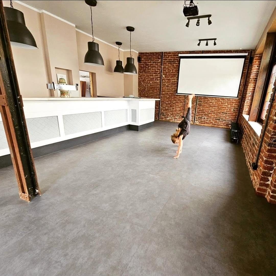 Pronájem nebytového prostoru 125 m², Talstraße 20, Nordrhein-Westfalen - Solingen, Severní Porýní-Vestfálsko Pronájem nebytového prostoru 125 m², Talstraße 20, Nordrhein-Westfalen - Solingen, Severní Porýní-Vestfálsko