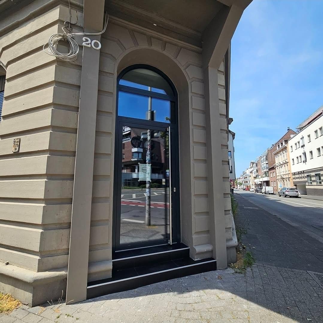 Pronájem nebytového prostoru 125 m², Talstraße 20, Nordrhein-Westfalen - Solingen, Severní Porýní-Vestfálsko Pronájem nebytového prostoru 125 m², Talstraße 20, Nordrhein-Westfalen - Solingen, Severní Porýní-Vestfálsko