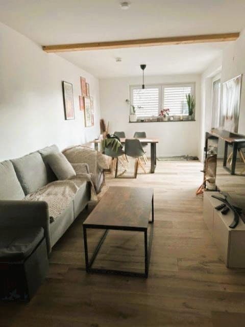 Prodej bytu 3+1 80 m², Fürstenackerstraße 5, München Solln, Bavorsko Prodej bytu 3+1 80 m², Fürstenackerstraße 5, München Solln, Bavorsko