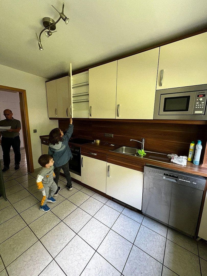 Pronájem bytu 3+kk 81 m², Obere Saarlandstrasse 5, Mülheim an der Ruhr, Severní Porýní-Vestfálsko Pronájem bytu 3+kk 81 m², Obere Saarlandstrasse 5, Mülheim an der Ruhr, Severní Porýní-Vestfálsko