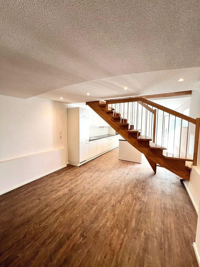 Pronájem bytu 2+1 73 m², Dorfstraße 21, Efringen-Kirchen, Bádensko-Württembersko Pronájem bytu 2+1 73 m², Dorfstraße 21, Efringen-Kirchen, Bádensko-Württembersko
